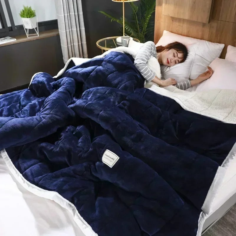 Cozy Flannel Fleece Blanket for Autumn - LuxeNest