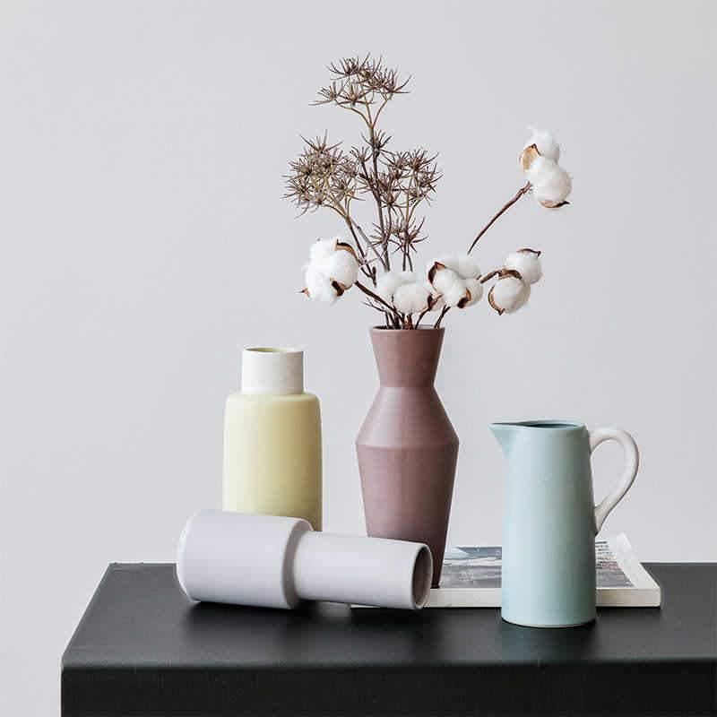 Matte Designer Vase - LuxeHome Essentials