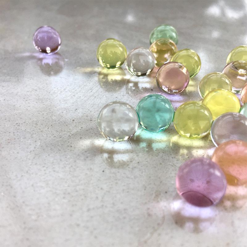 Hydrogel Moisture Retention Beads - AquaGlow Essentials