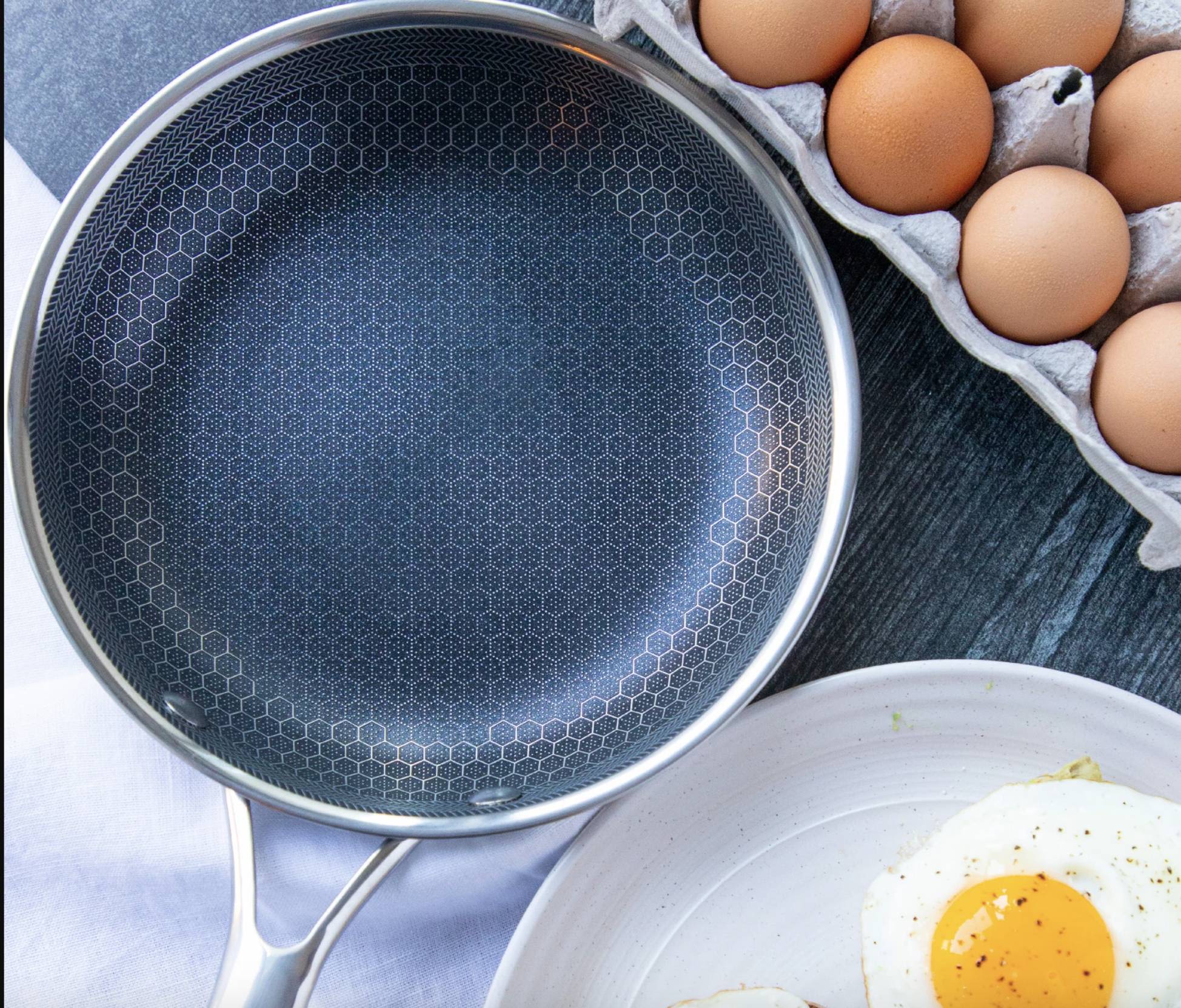Scratch-Resistant Frying Pan - EliteChef Pro
