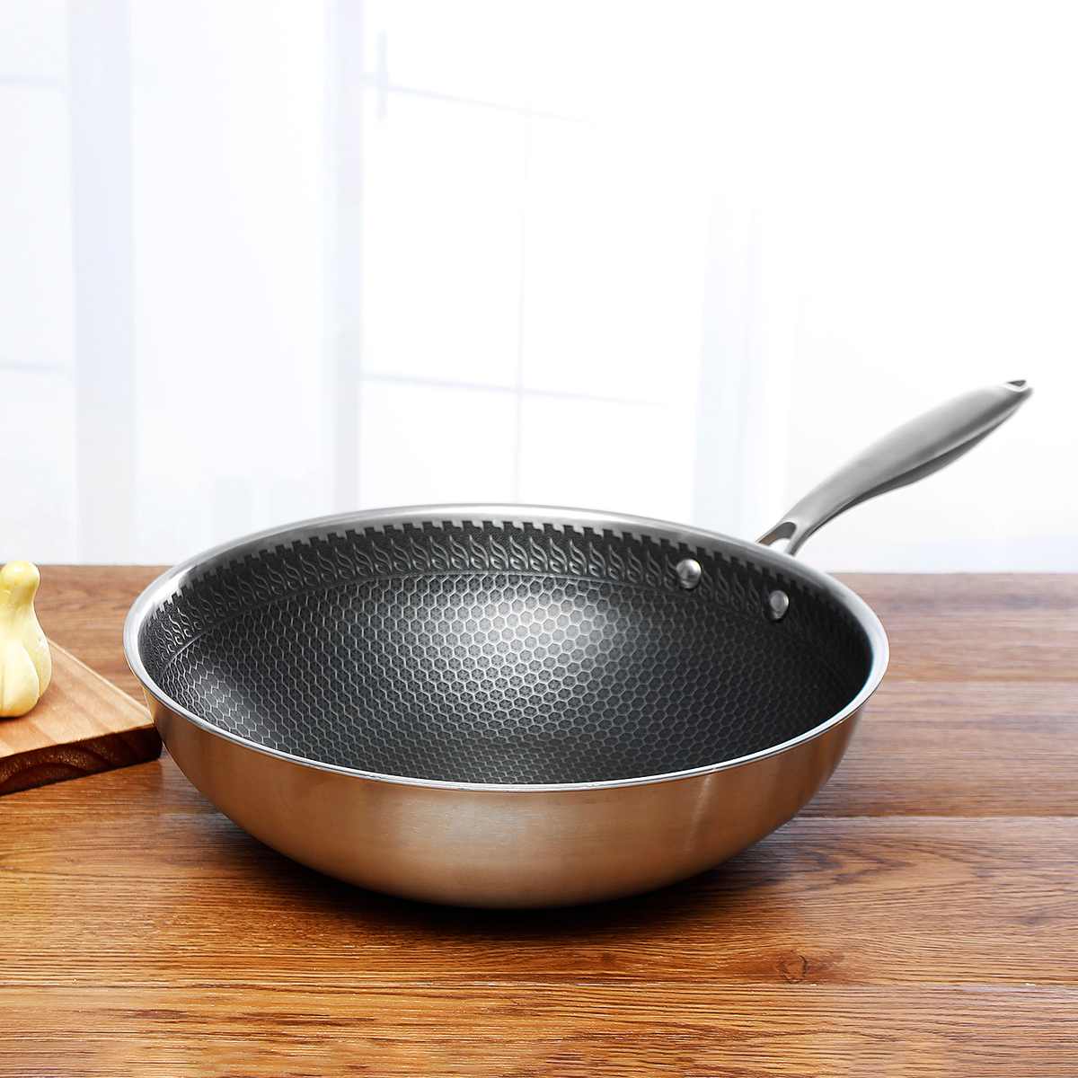 Scratch-Resistant Frying Pan - EliteChef Pro