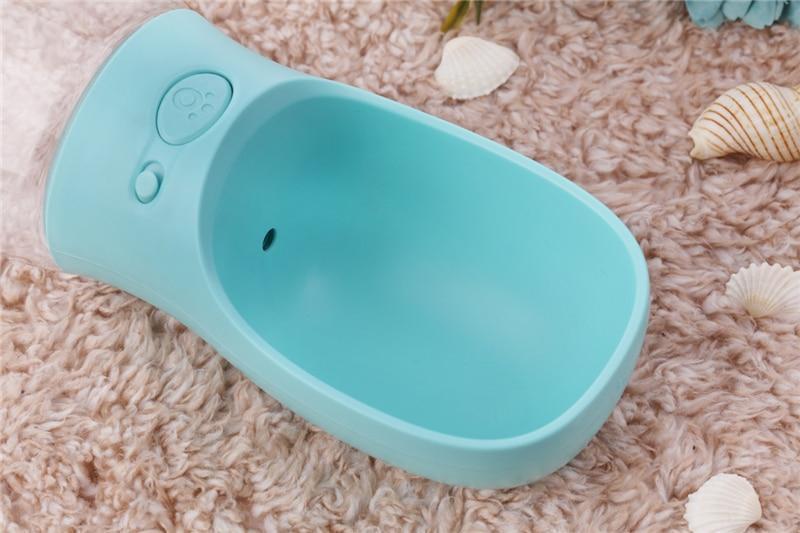 Spillproof Pet Water Bottle - AquaPaws