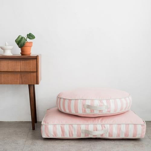 Cozy Pink & White Pet Bed - LuxePaws