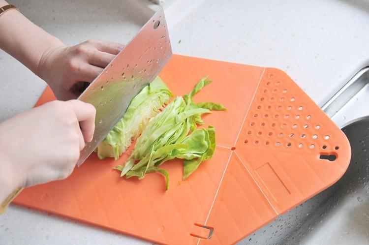 Premium Bamboo Cutting Board - Artisan Kitchen Essentials