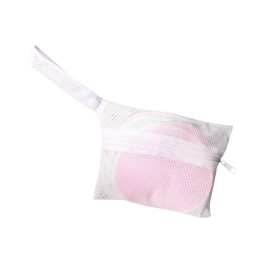 Eco-Friendly Bamboo Makeup Wipes - PureGreen Essentials