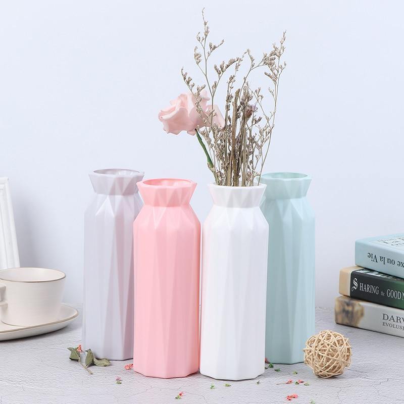 Geometric Floral Vase - LuxeCraft Designs