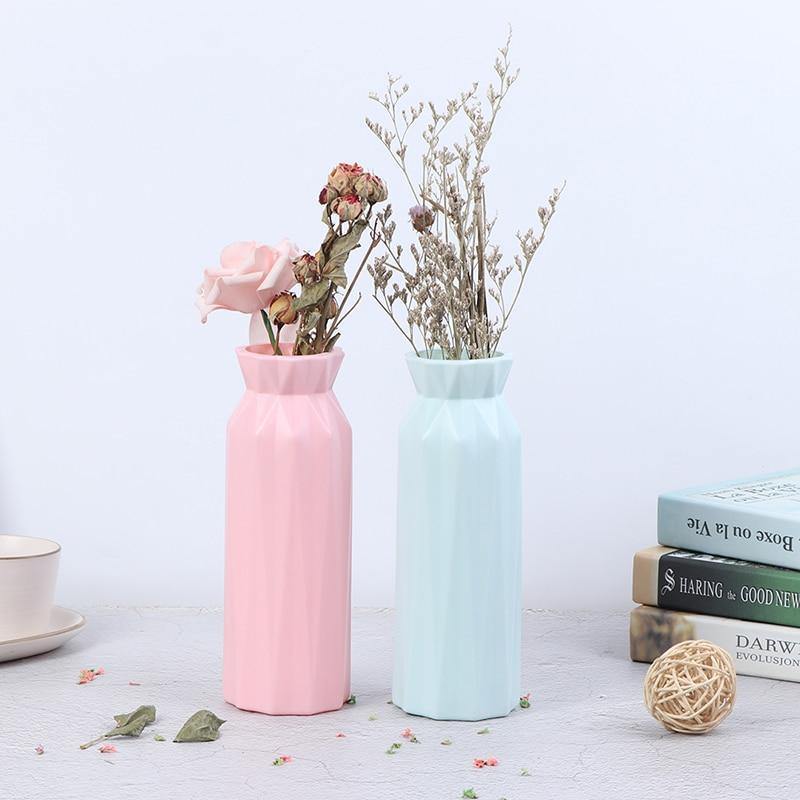 Geometric Floral Vase - LuxeCraft Designs