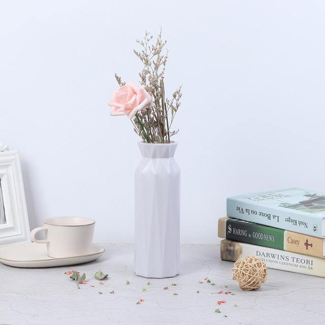 Geometric Floral Vase - LuxeCraft Designs