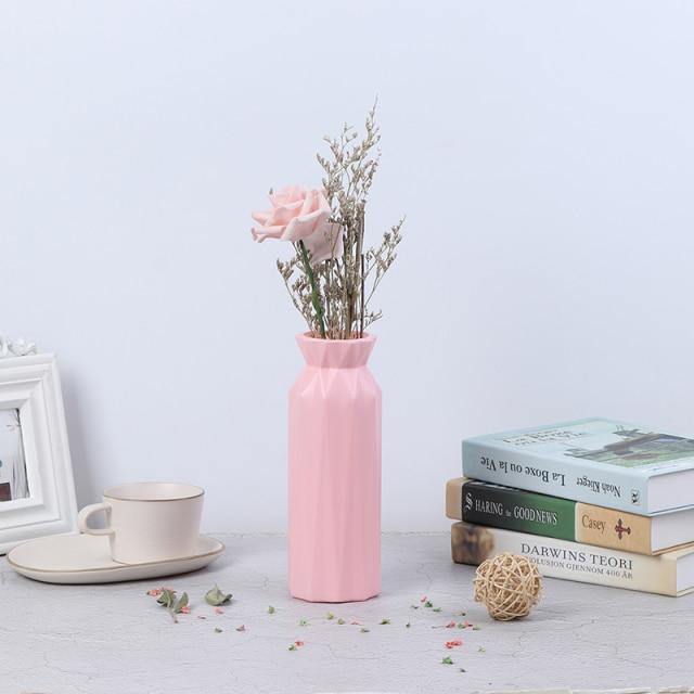 Geometric Floral Vase - LuxeCraft Designs