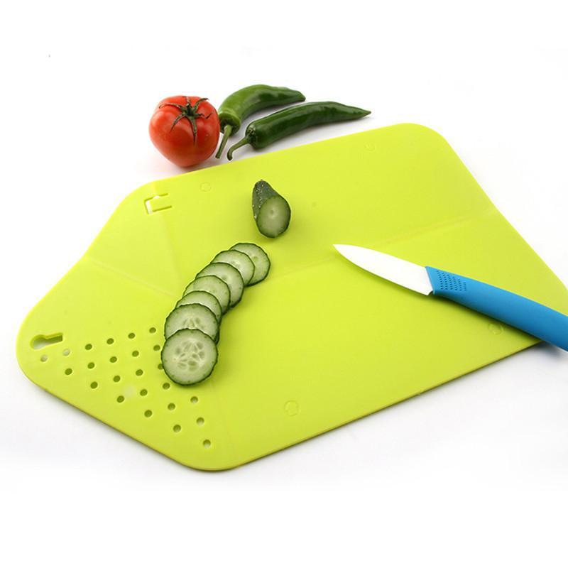 Premium Bamboo Cutting Board - Artisan Kitchen Essentials