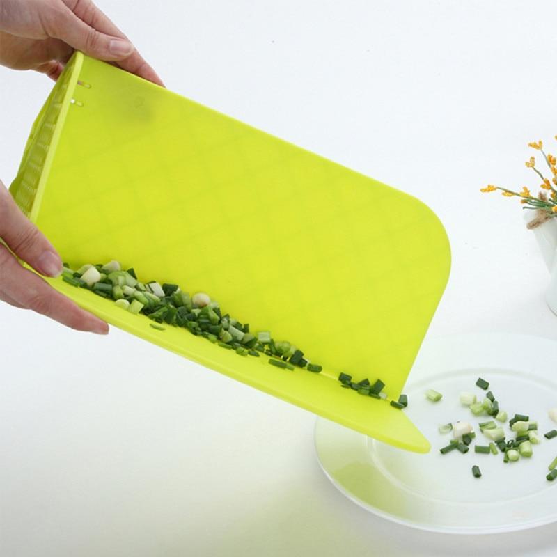 Premium Bamboo Cutting Board - Artisan Kitchen Essentials