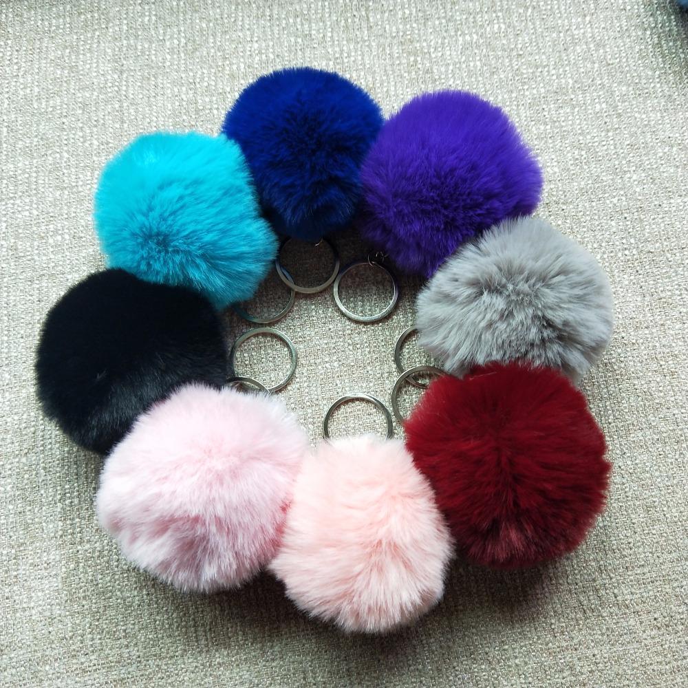 Charming Pompom Keyholder - LuxeNest