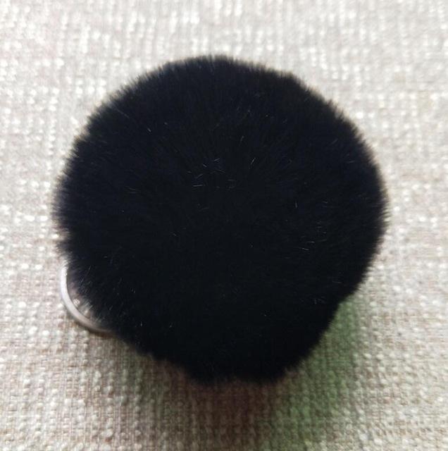 Charming Pompom Keyholder - LuxeNest