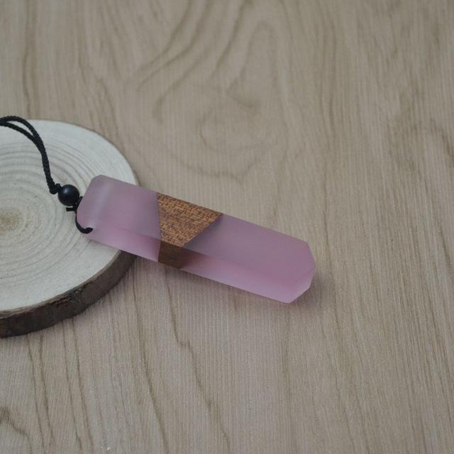 Vintage Resin Wood Necklace - Artisan Luxe