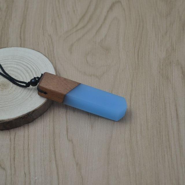 Vintage Resin Wood Necklace - Artisan Luxe