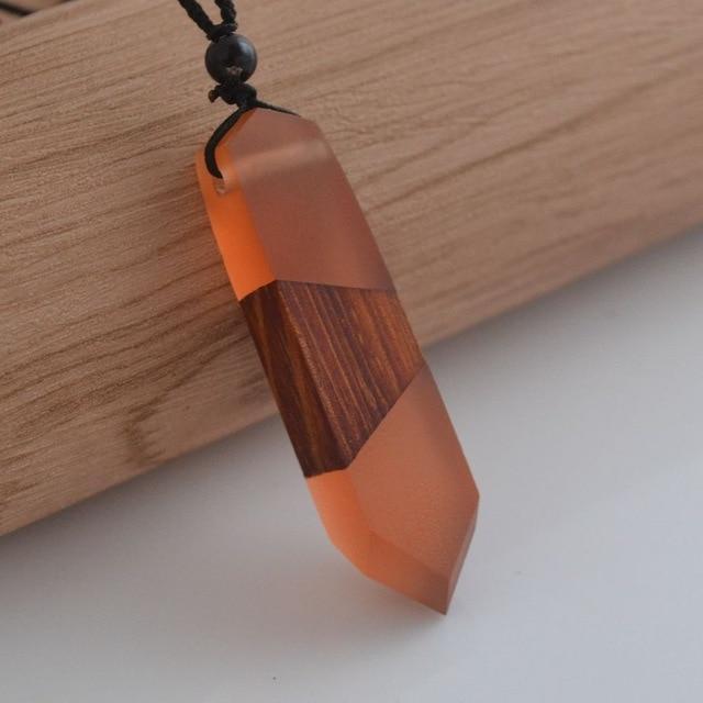 Vintage Resin Wood Necklace - Artisan Luxe