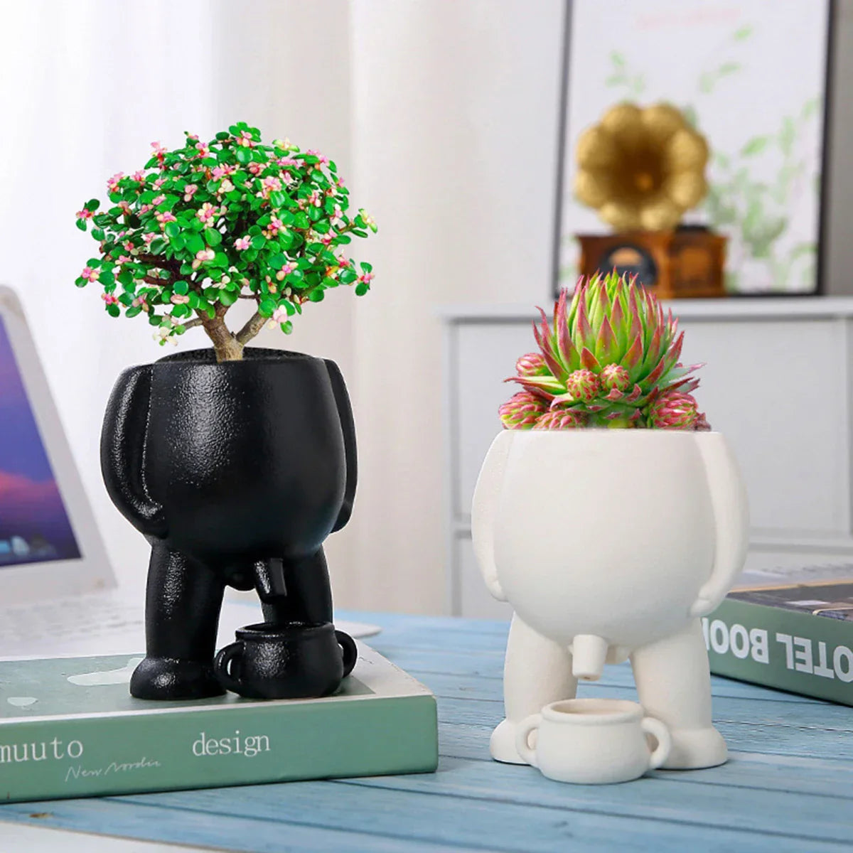Naughty Planter - GreenThumb Elegance