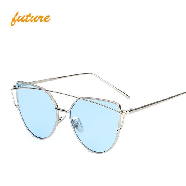 Cat Eye Sunglasses - LuxeVision