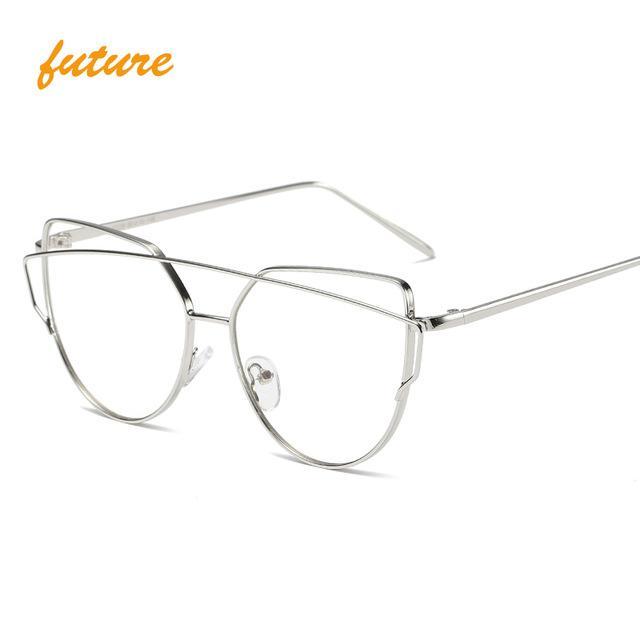 Cat Eye Sunglasses - LuxeVision