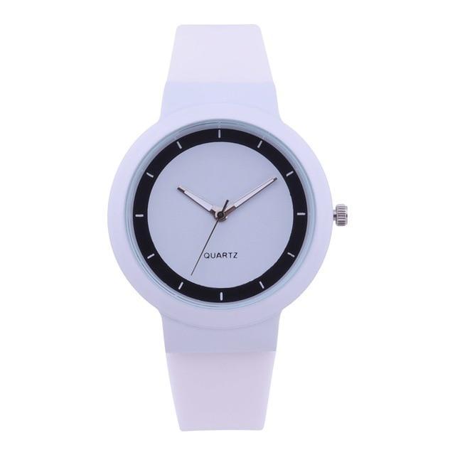 Elegant Quartz Wrist Watch with Rhinestones - LuxeTime