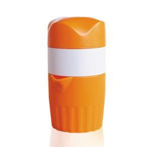 Citrus Squeeze Portable Orange Juicer - FreshPress