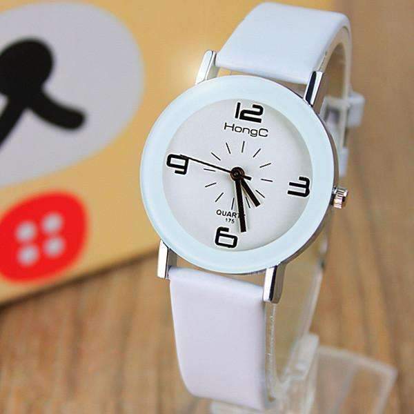 Quartz Women’s Watch - LuxeTime Elegance
